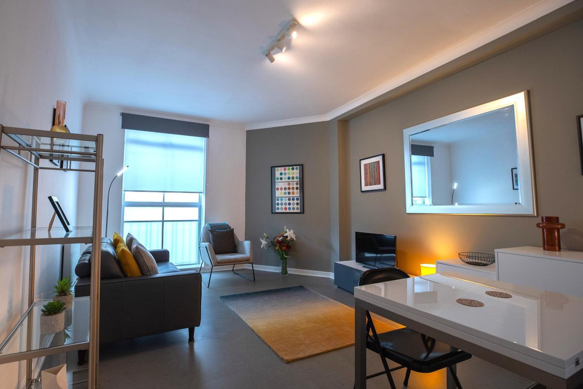 Central Location, Perfect For Attractions & West End London Exterior photo
